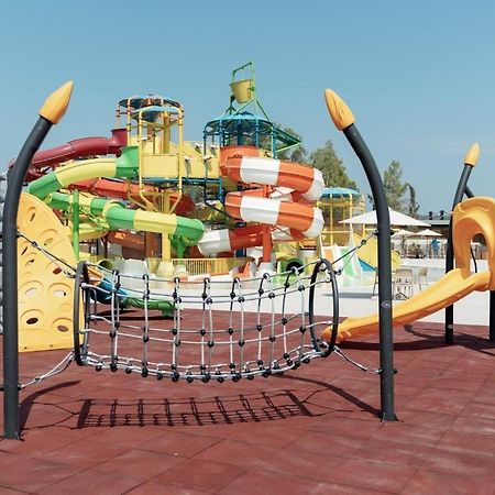 Helea Family Beach Resort Kallithea  ภายนอก รูปภาพ